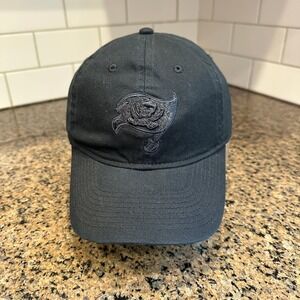 Vintage Tampa Bay Buccaneers Blackout Reebok Hat Strap Back NFL Deadstock New